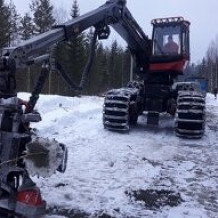 prodám harvestor KOMATSU 931.1